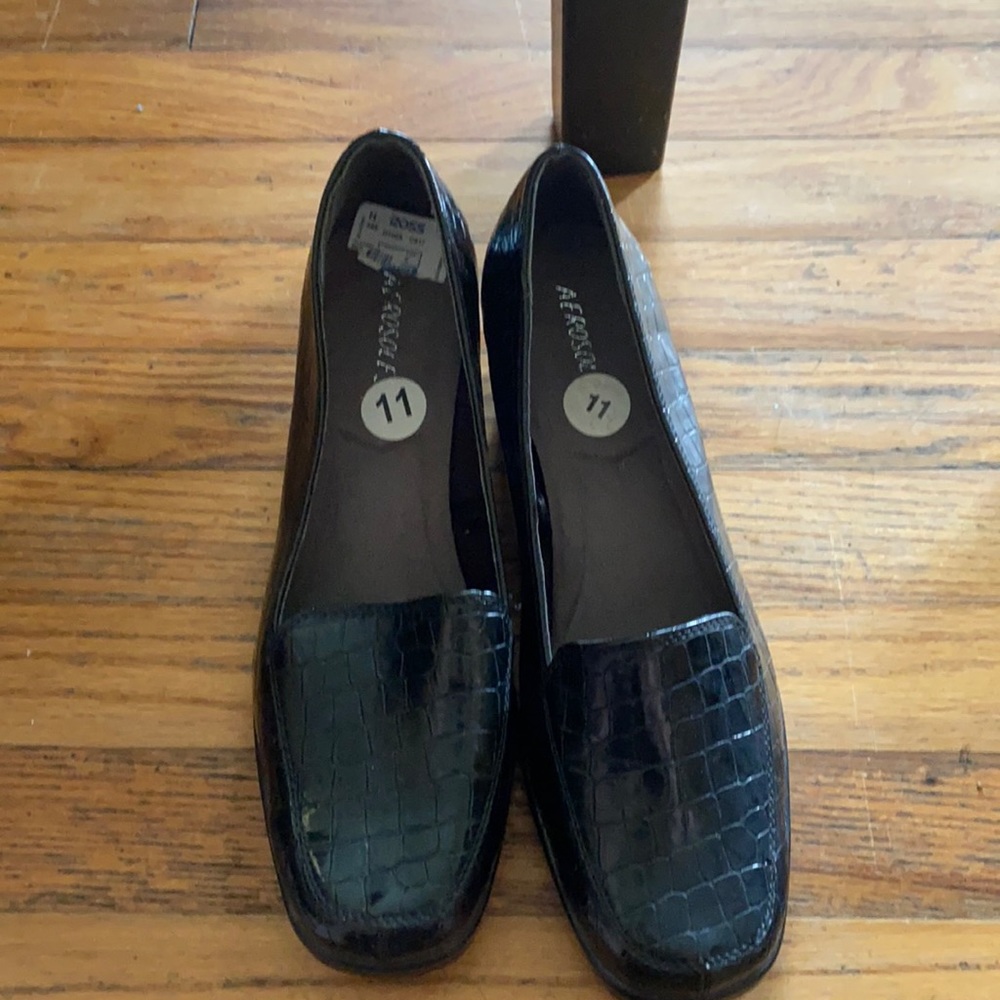 Women shoes